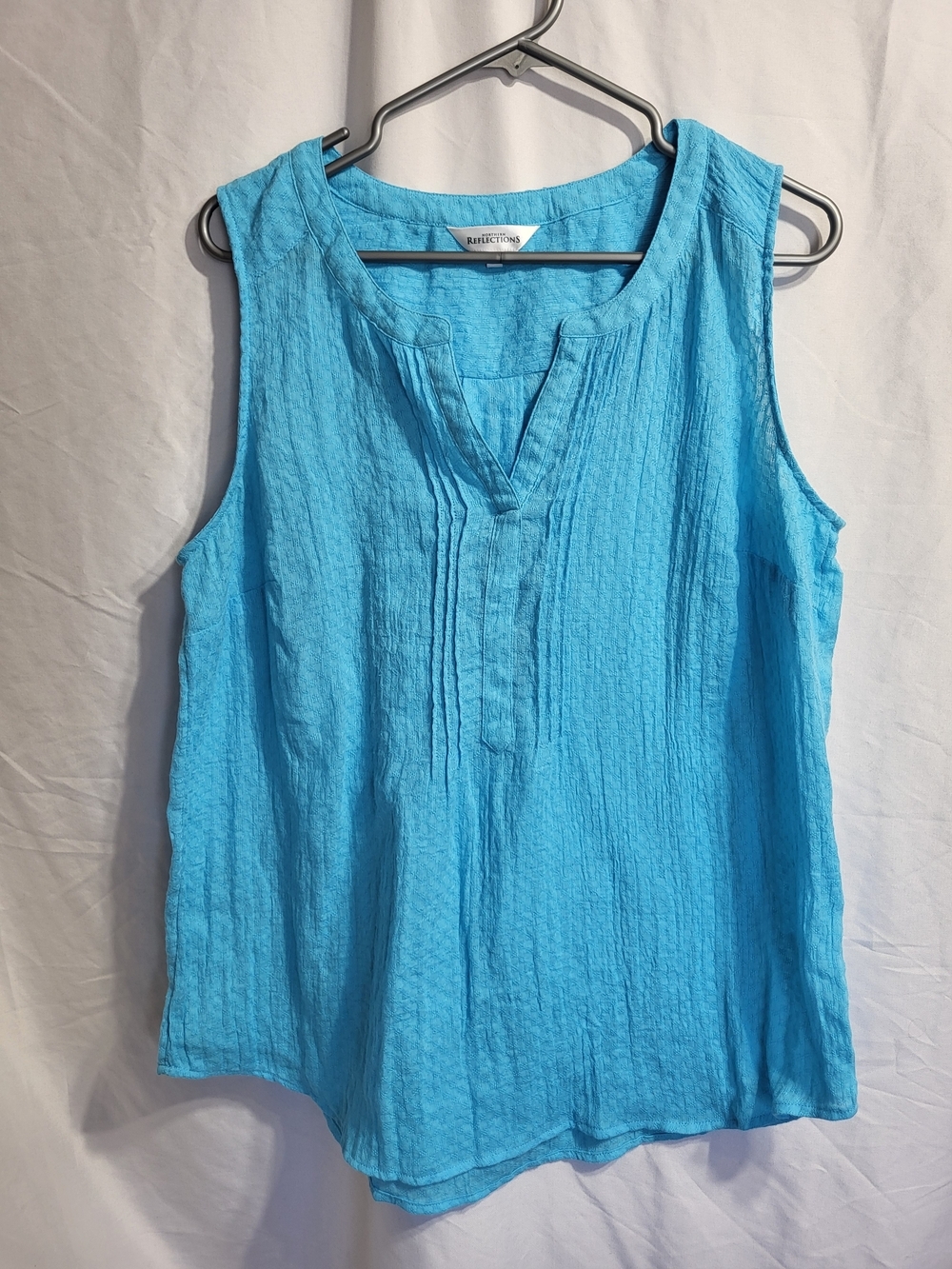 Sleeveless Pintuck Linen-Blend Top - Bright Turquoise, Size Large
